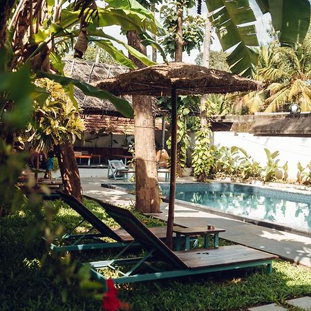 Paddlecult Surf Retreat Bed & Breakfast Varkala Eksteriør bilde
