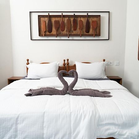 Paddlecult Surf Retreat Bed & Breakfast Varkala Eksteriør bilde