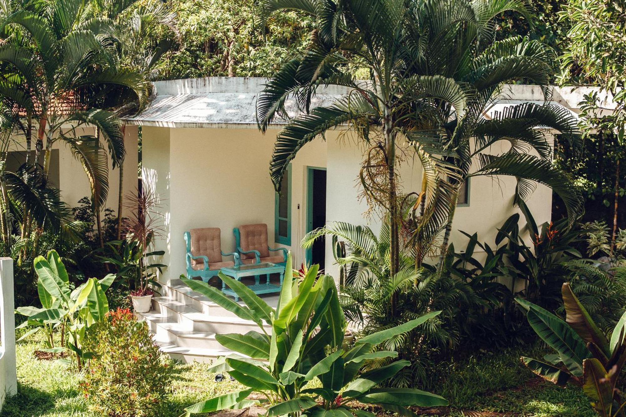 Paddlecult Surf Retreat Bed & Breakfast Varkala Eksteriør bilde