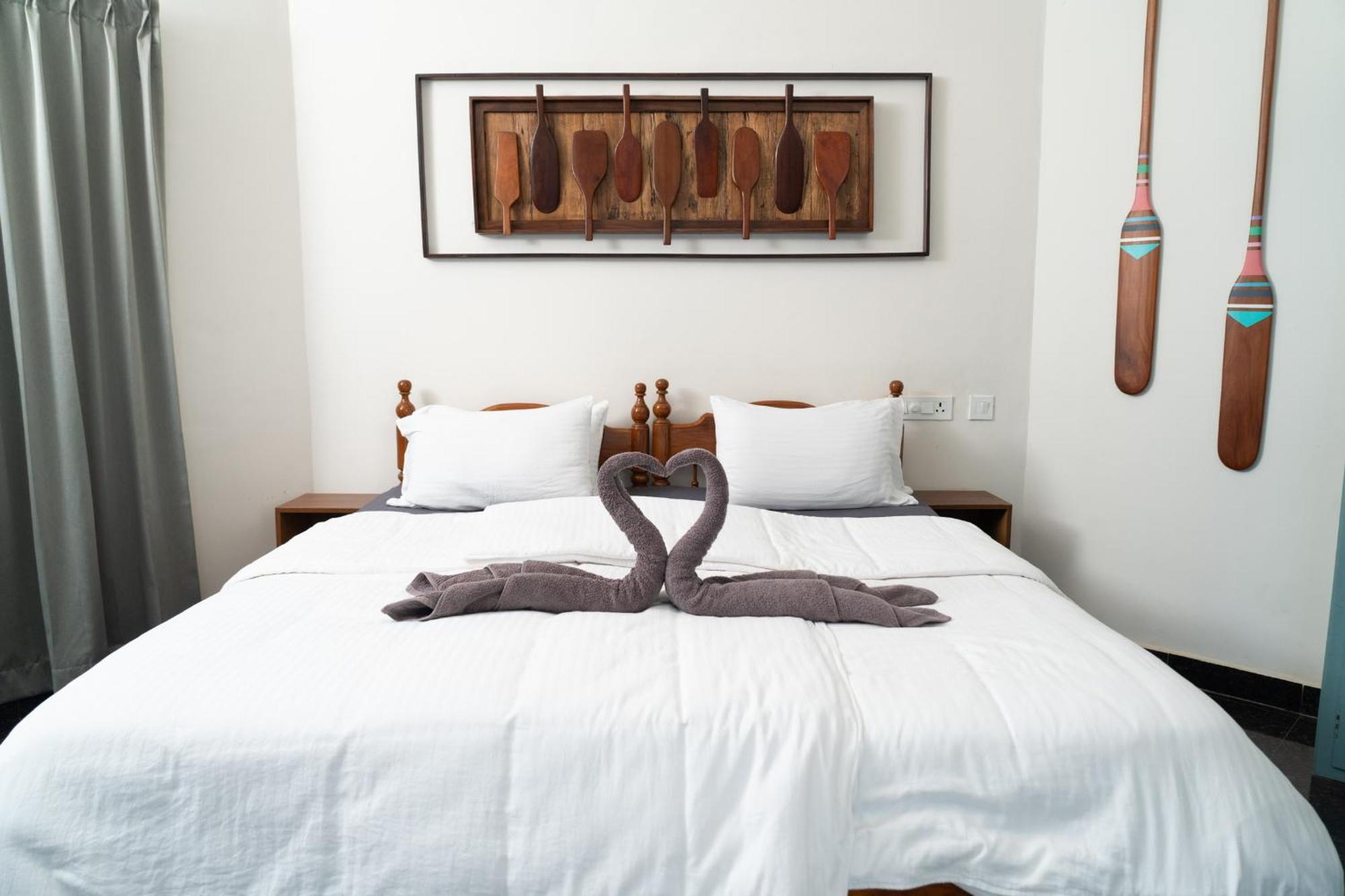 Paddlecult Surf Retreat Bed & Breakfast Varkala Eksteriør bilde